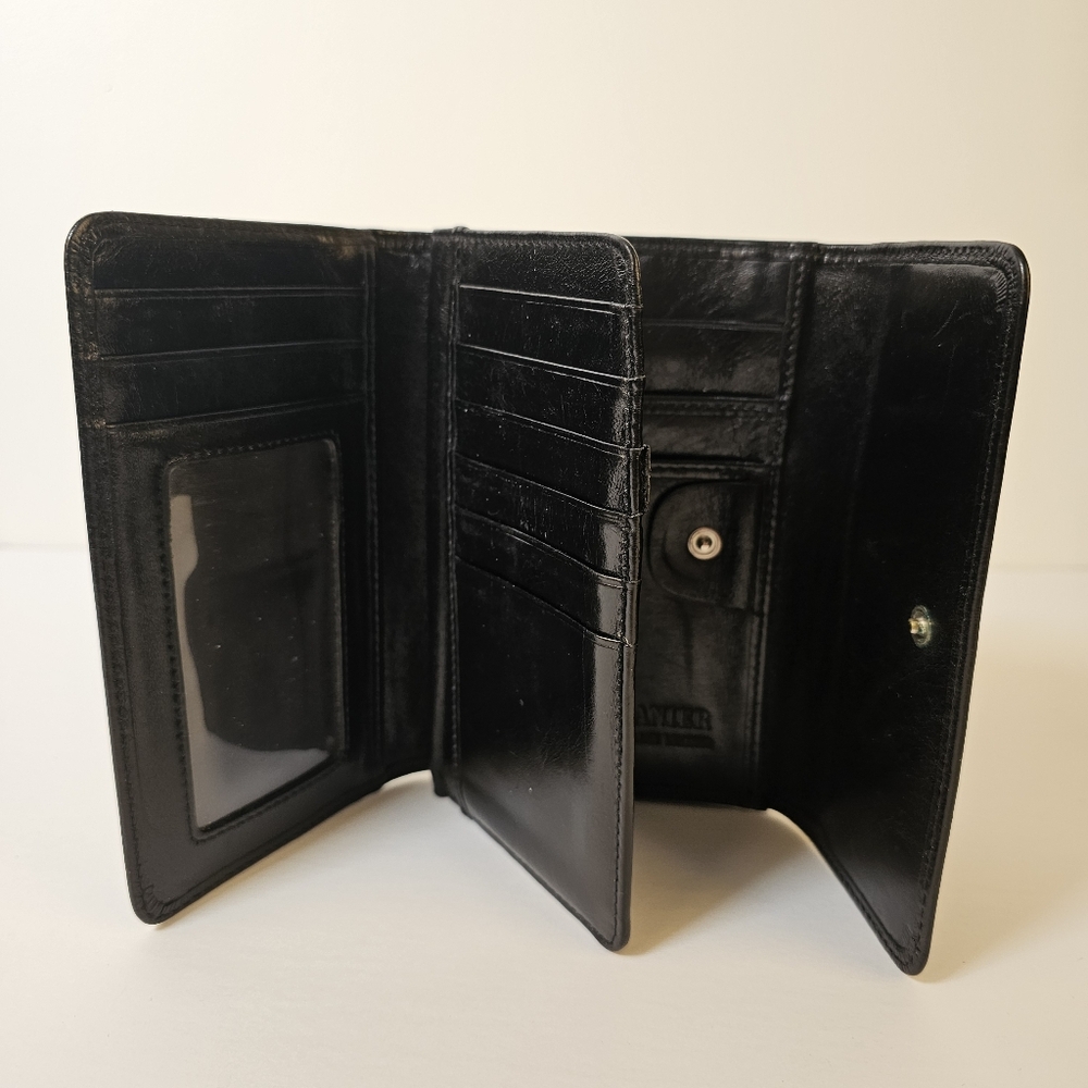 Danier black genuine leather vintage woman's wallet